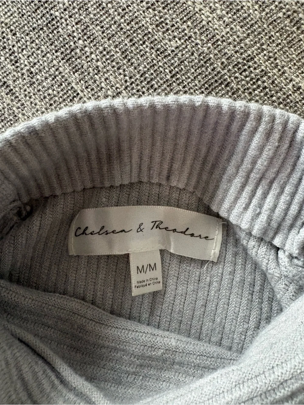 Chelsea & Theodore light ribbed